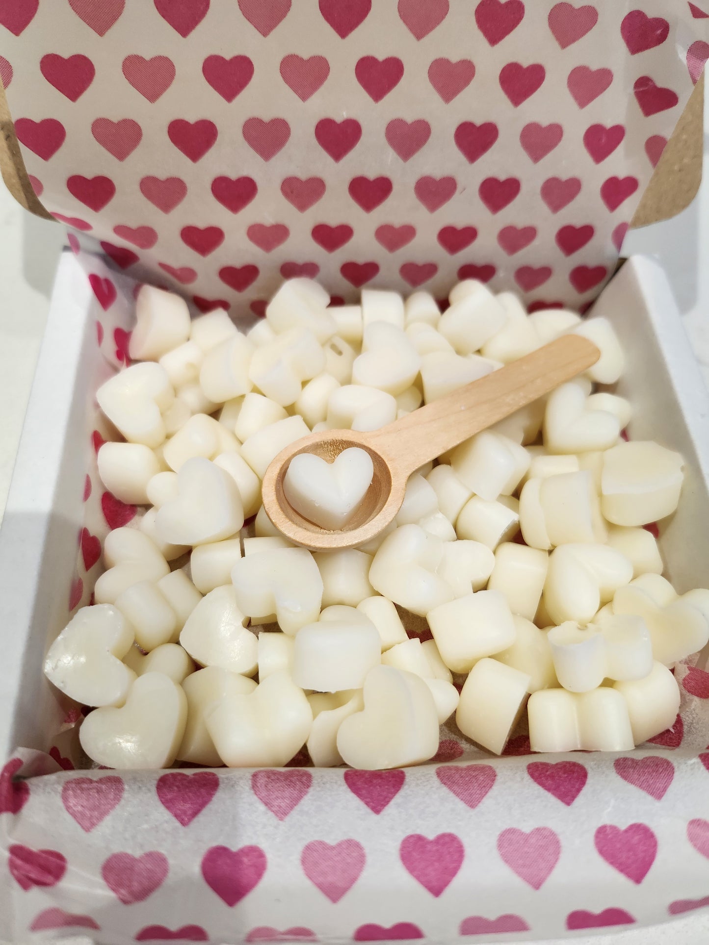 Heart wax melt scoopies box