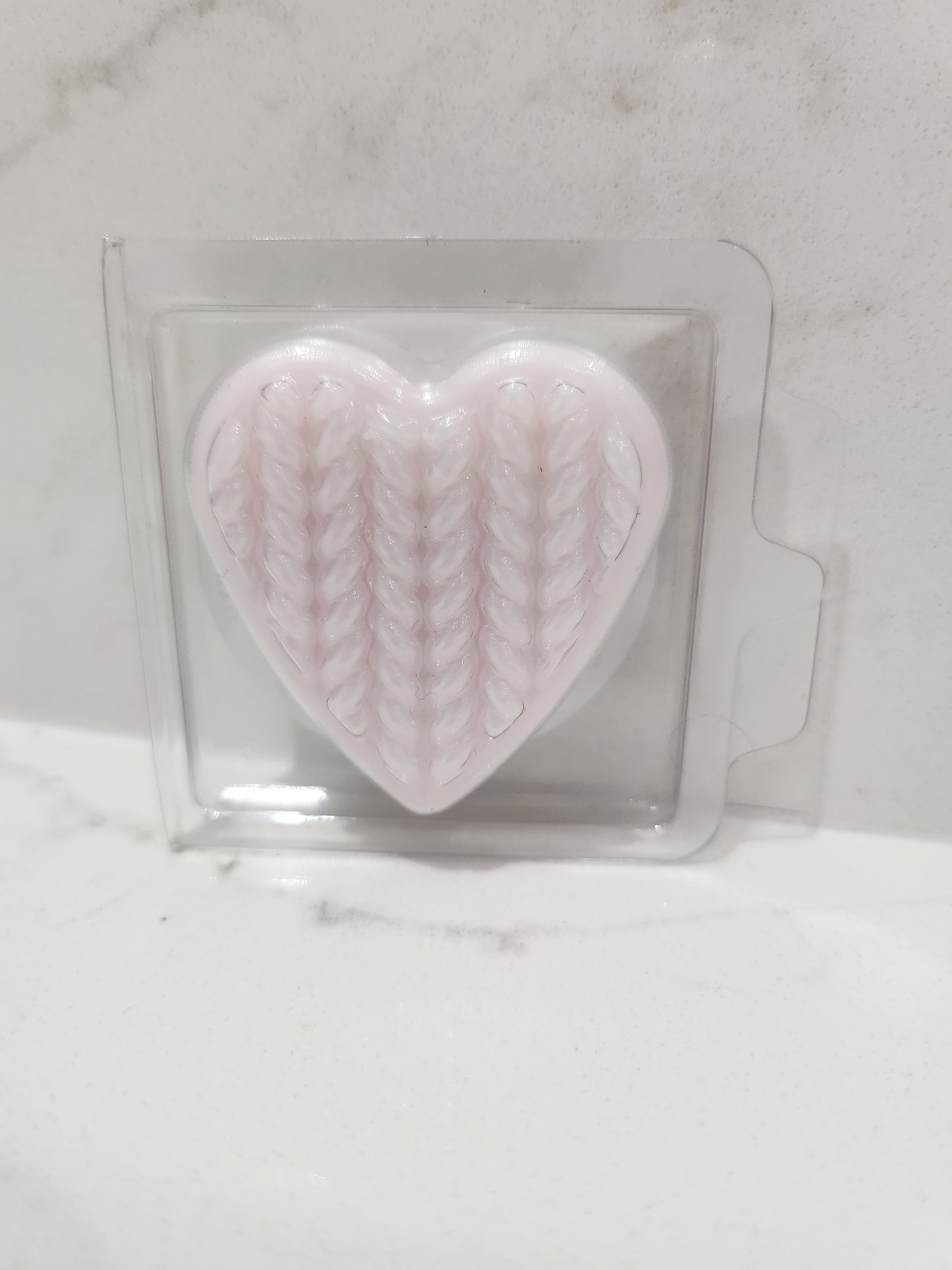 Wax Melt Heart Clamshell