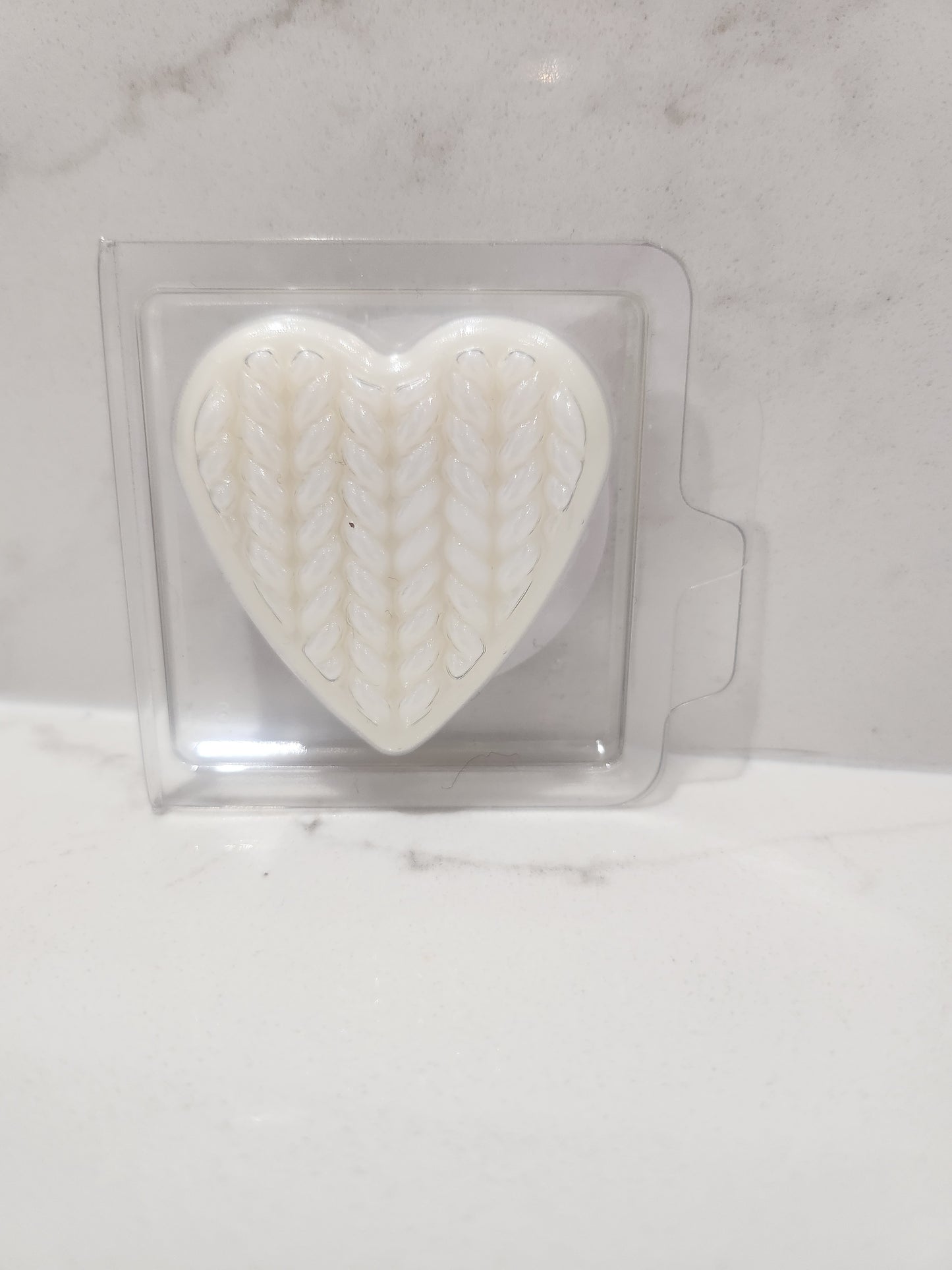 Wax Melt Heart Clamshell